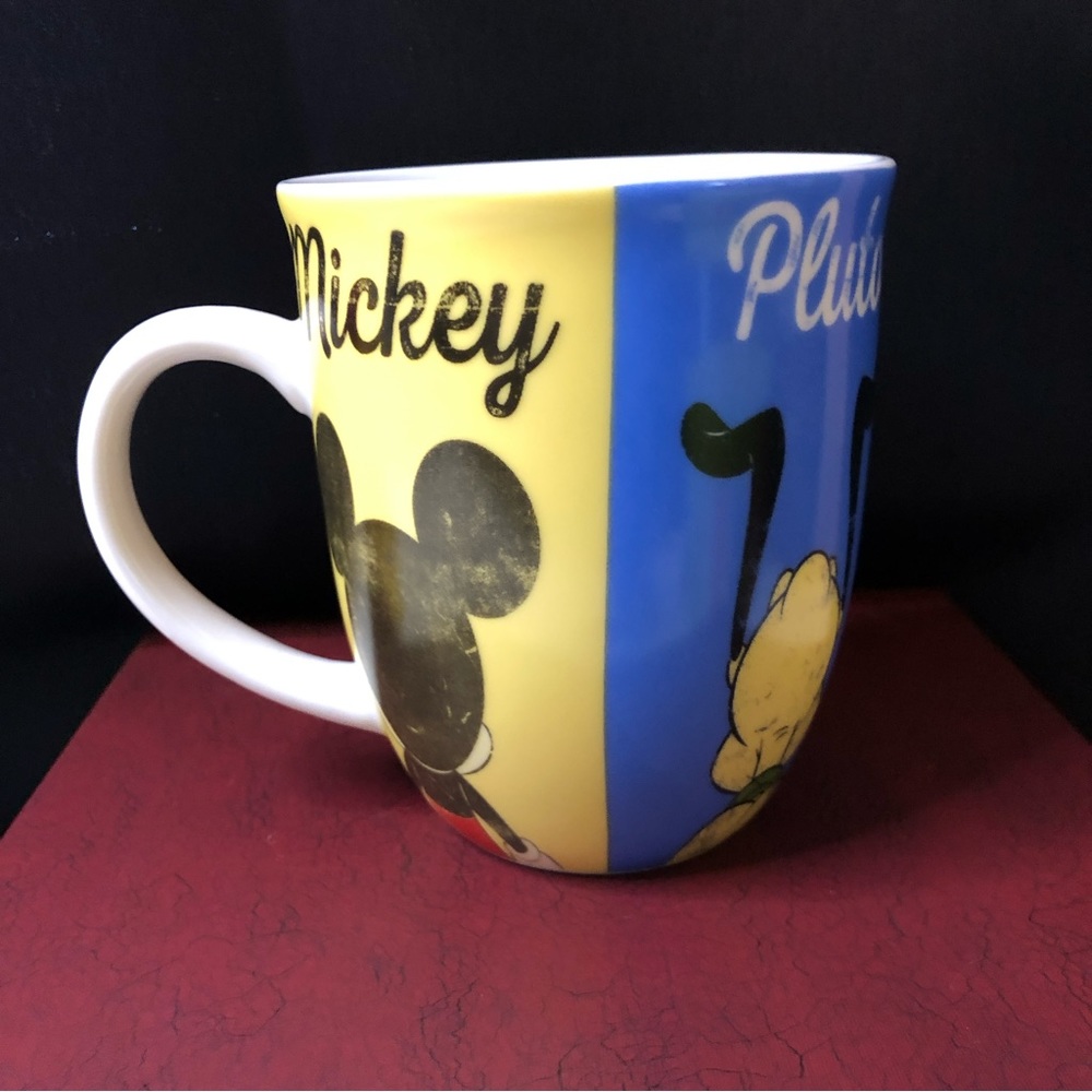 Disney 90 Years Of Magic Mickey Mouse And Friends Collectible Mug